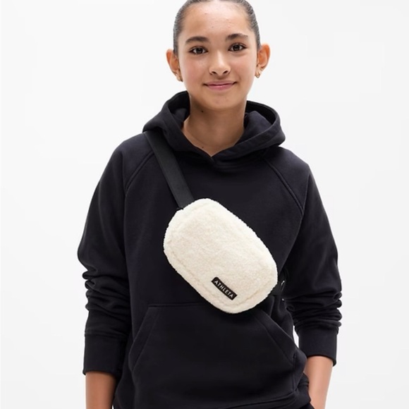 Athleta Handbags - NWT Althleta Girl Always Bone Shearling Belt Bag